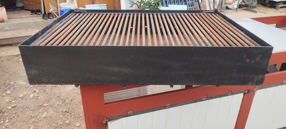 Grill cu soba racheta