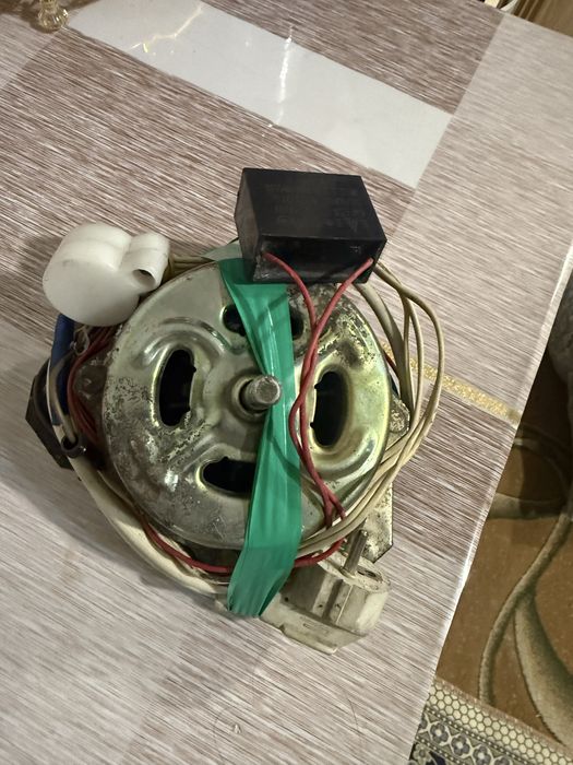 Продам электродвигатель
