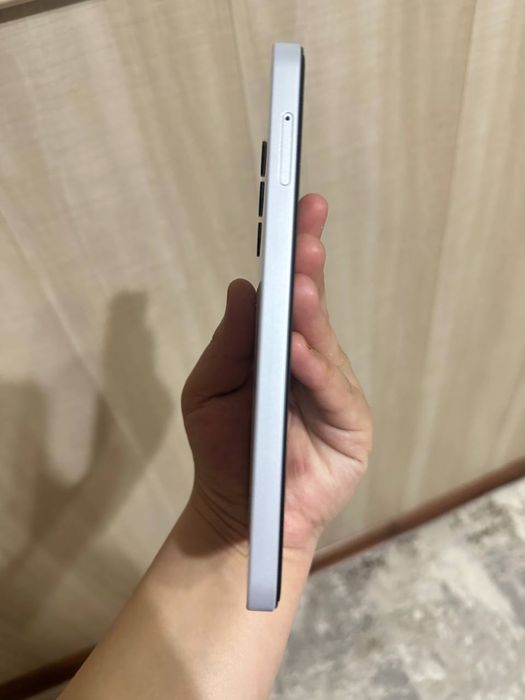 Samsung a25  5g  Shkalat sasteyanada sirochniy