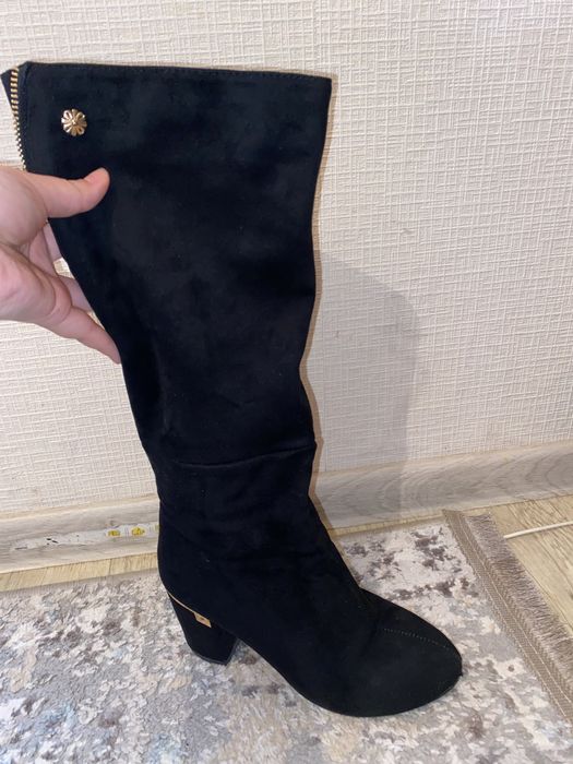 Продам осенние сапоги