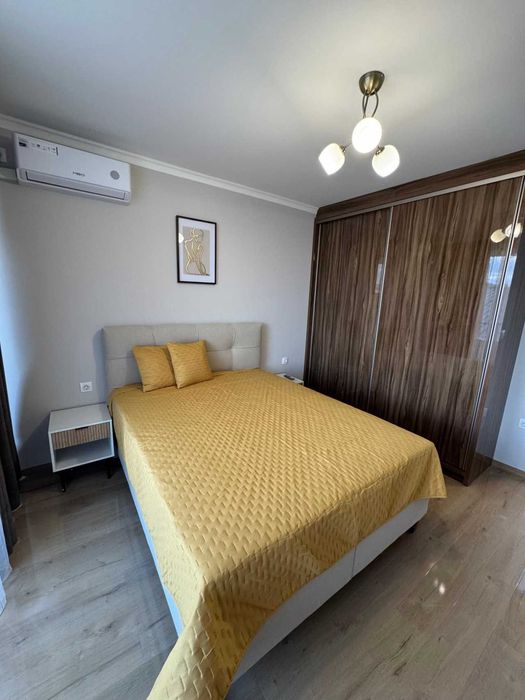 Продава се Двустаен апартамент в Пловдив, Център - 58 кв.м за 2725 €/кв.м - Снимка #7