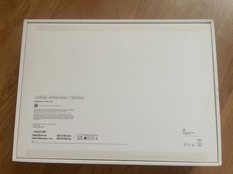 Cutie originală  MacBook Pro 16-inch