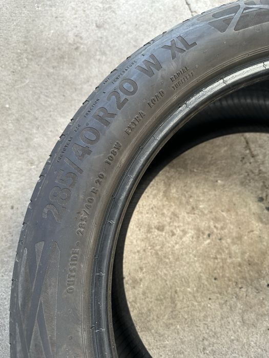 Set anvelope 285/40 R20 - 255/45 R20 Continental vară