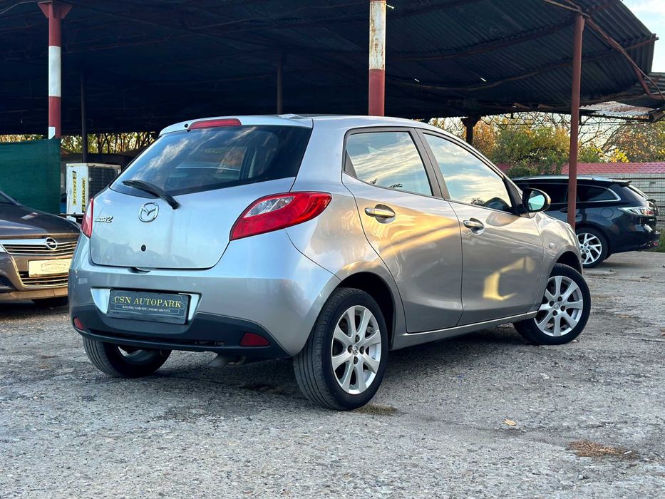 Mazda 2 2011 • 1.6 CD • EURO 5 • Climă • Rate • Garanție