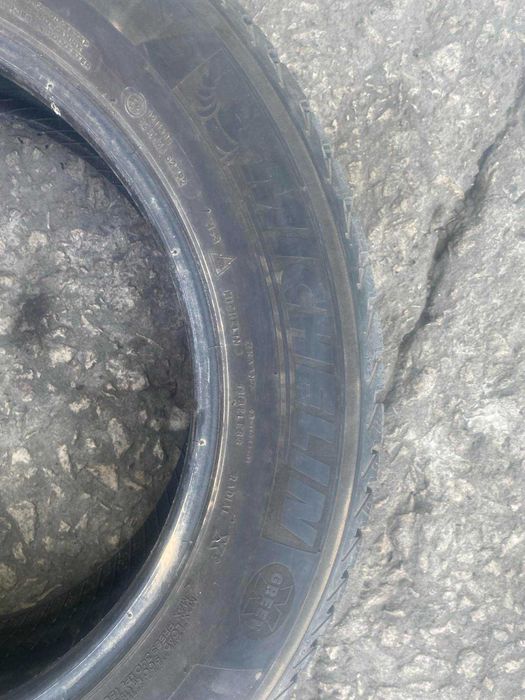 4 броя зимни гуми Michelin 225/60 R18 Dot 1317 ном 60