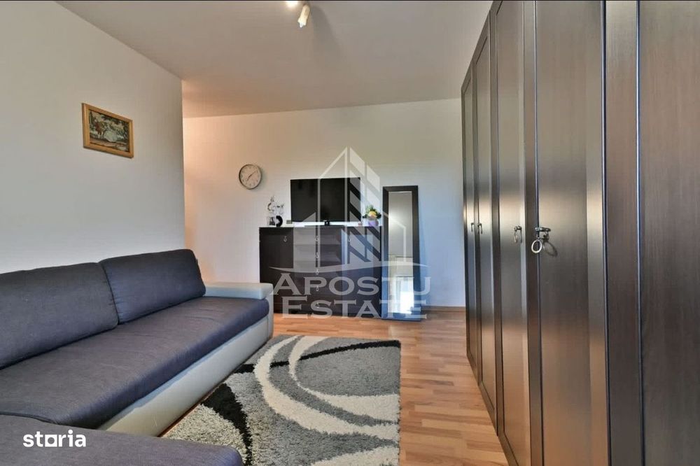 Apartament cu 3 camere de vanzare, centrala, zona Girocului, Timisoara