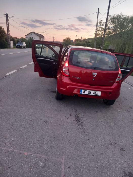 Dacia Sandero an fabricatie 2010 1.4 MPI benzina