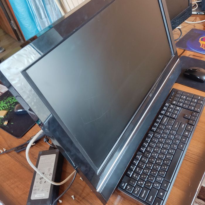 Моноблок hp intel core i5 8/256 ГБ  300$ для бизнеса для трединга  и д