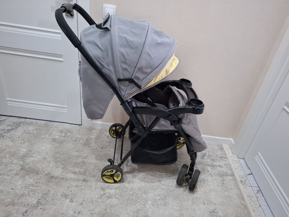 Коляска детская бу