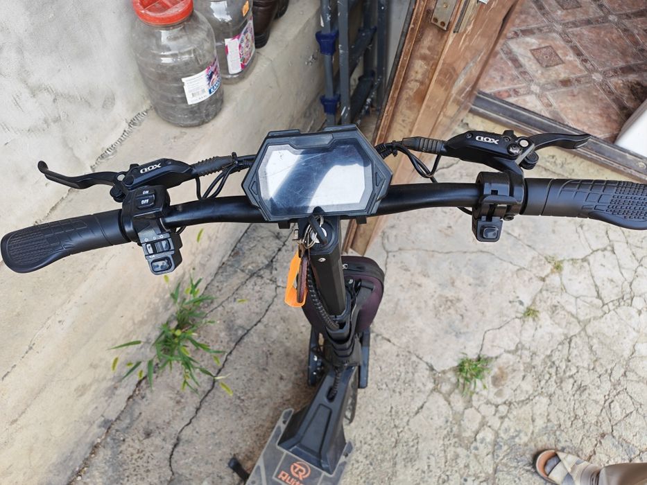 Самокат почти новый