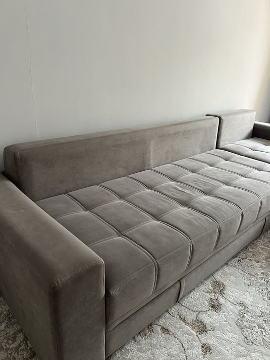 Диван угловой, БУ, в хорошем качестве