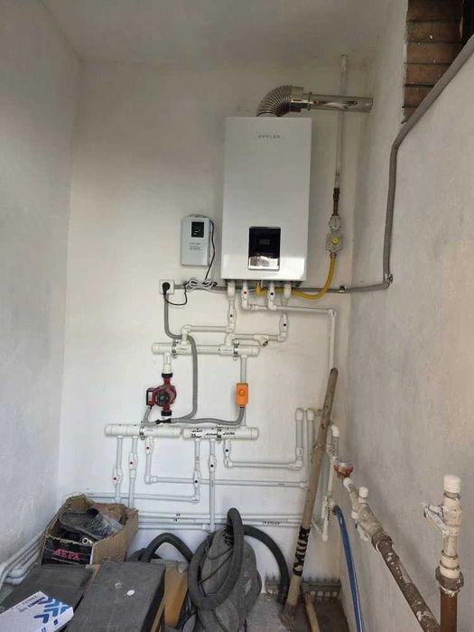 Дархан, метро Хамида Алимджана дом В САМОМ ЦЕНТРЕ !!