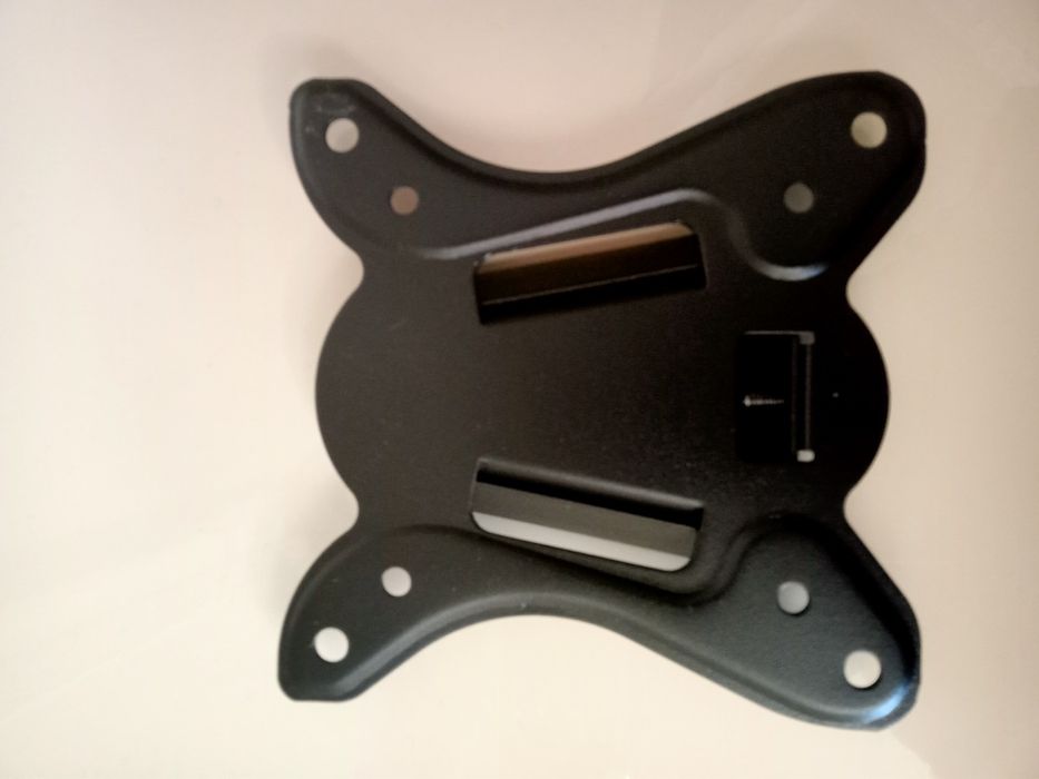 Кронштейн для телевизора