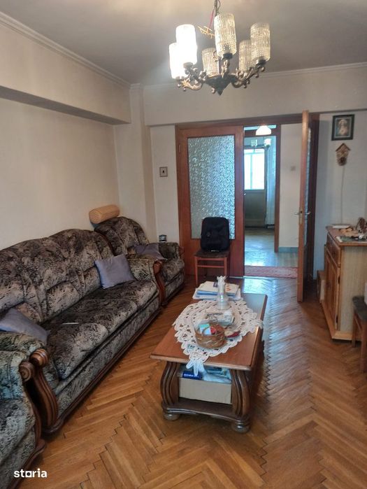 4 camere PITEȘTI , Decomandat , Amplasament DEOSEBIT, NEGOCIABIL !!!