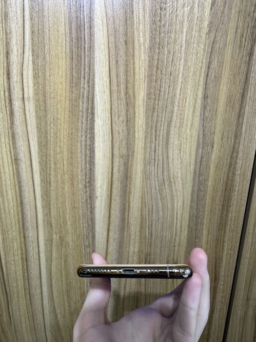 Iphone 11 pro max gold 256 gb 75%