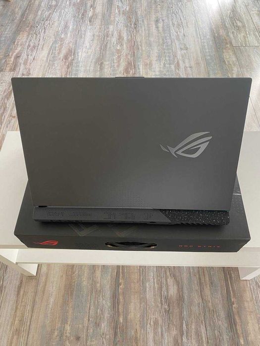 Asus Rog Strix G17 / 3070 TI / 360Hz / 16GB RAM / G713RW-KH027