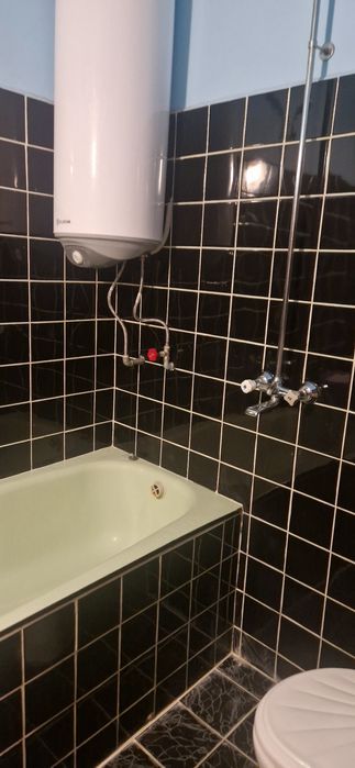 Продава се Тристаен апартамент в Асеновград - 100 кв.м за 1275 €/кв.м - Снимка #16