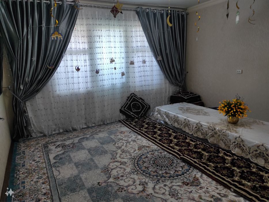 Срочно продаётся 4-х комнатная квартира с мебелью и техникой