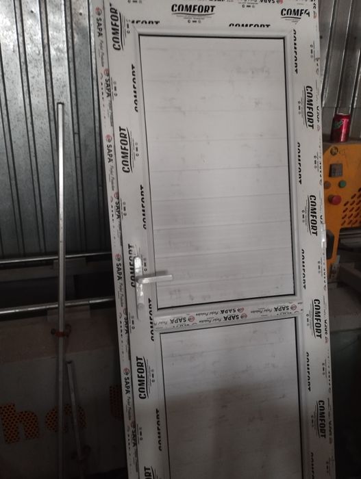 Пластиковый двери пластикалық есыктер