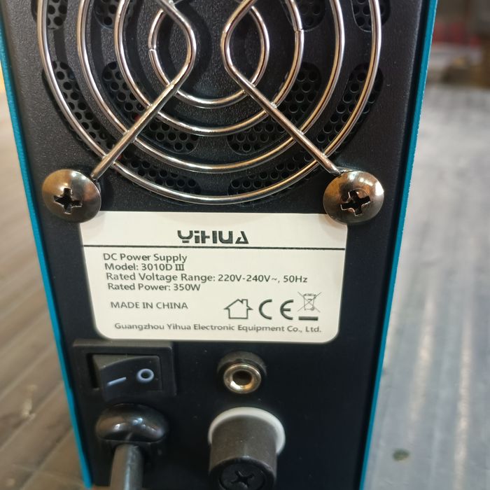 Лабораторный блок питания