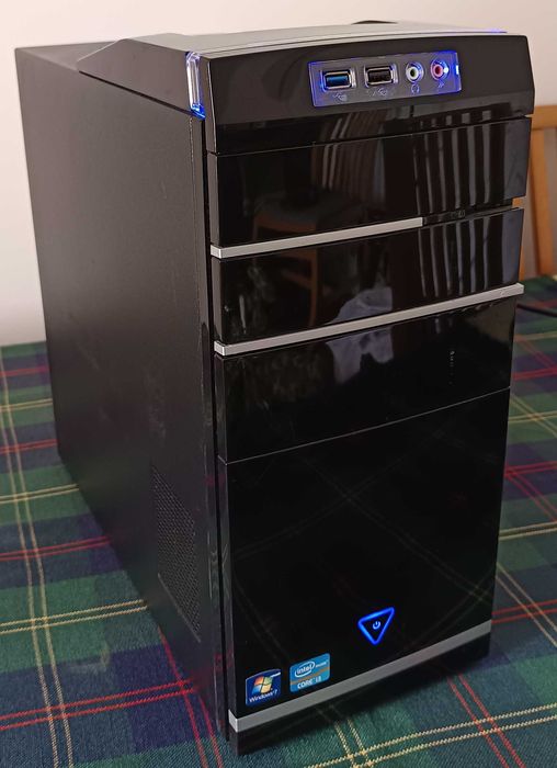 Calculator Unitate PC Gaming I5 2500 Hdd 500 Video AMD Hd 7750