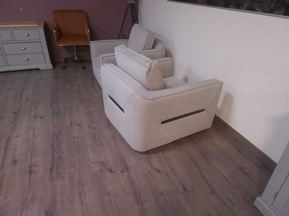 Светло сиви столове от плат 2 броя с фунция - въртене