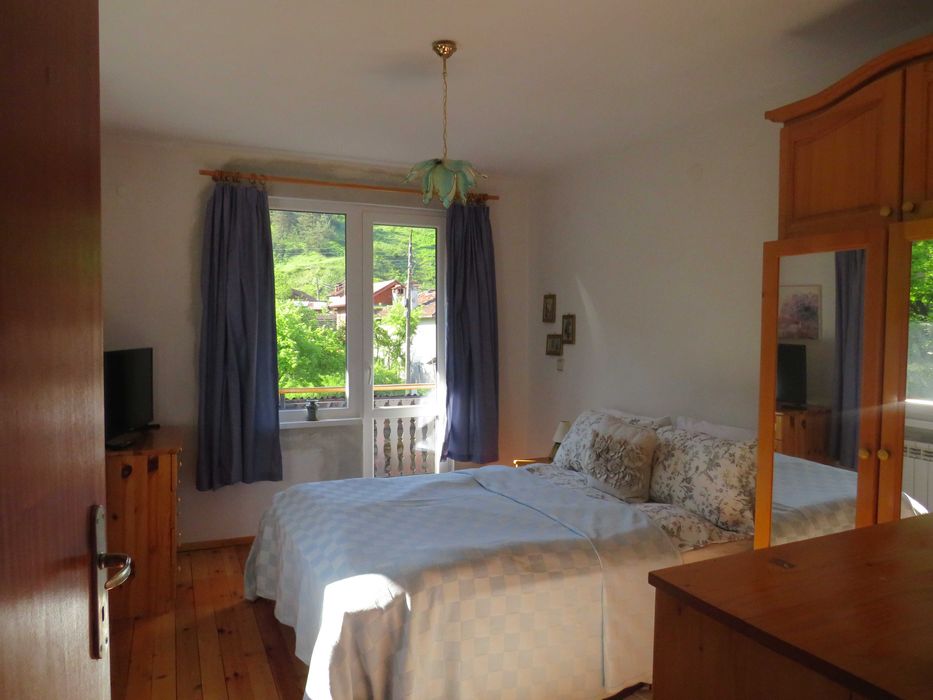 Продава се Къща в с. Шипочане, Област София-област - 79 кв.м за 1760 €/кв.м - Снимка #2