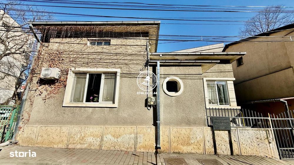 Vila  de vanzare  Copou,