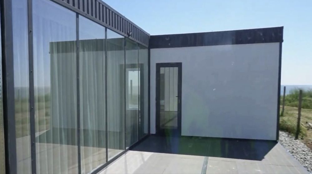 Vanzare imobil primul rand la mare ! 2 Mai