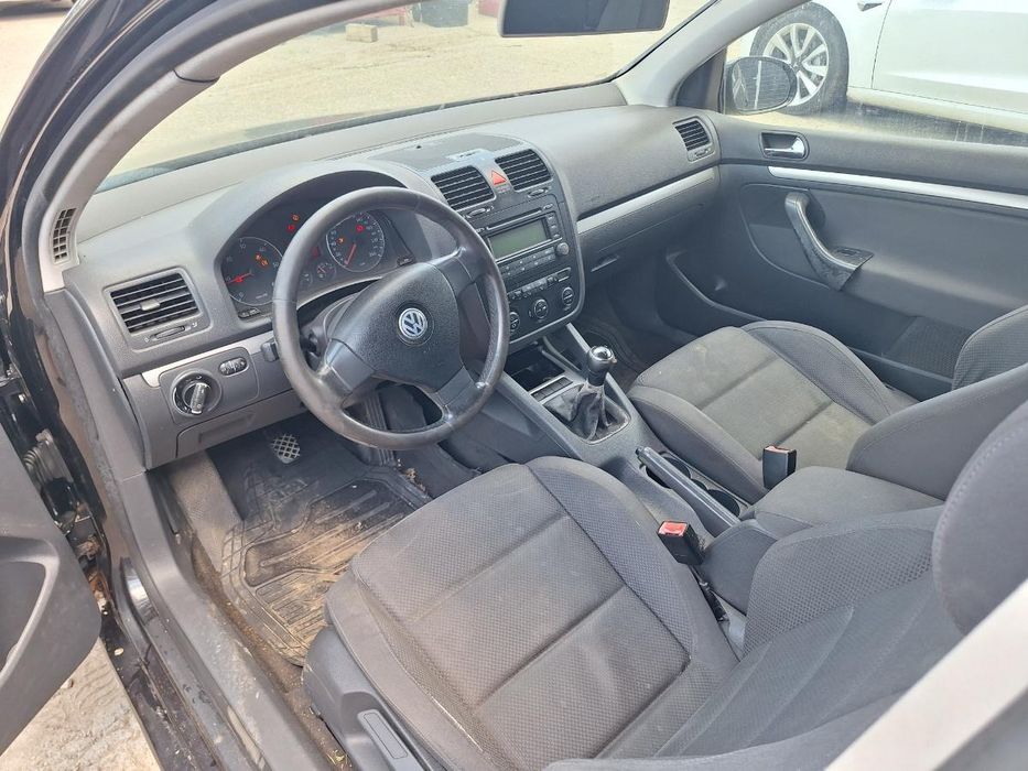 Dezmembrez Volkswagen Golf V 1K1 2003 1.9 Tdi Bkc 77Kw|105Hp