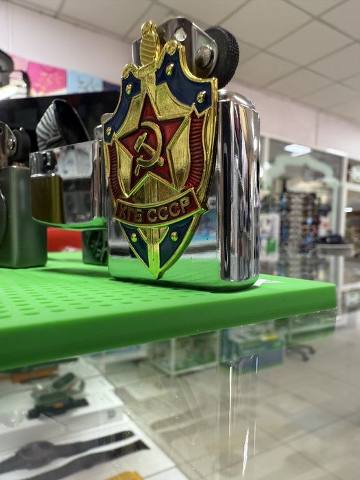 Зажигалки бензин зиппо