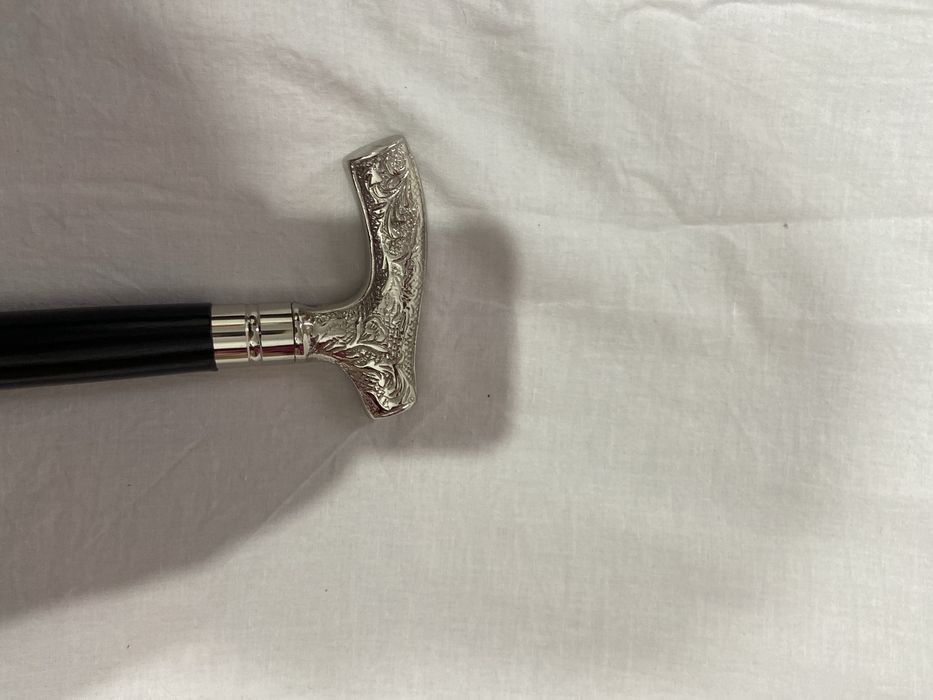 Baston lemn ,maner alama ,inaltime 95 cm