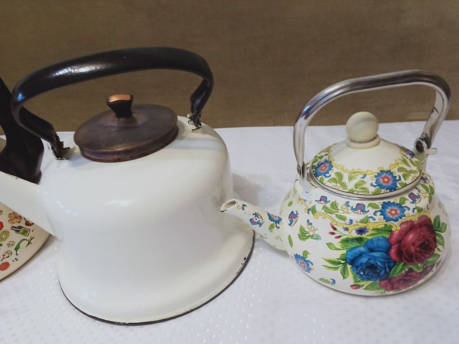 Продам чайники и чайнечки