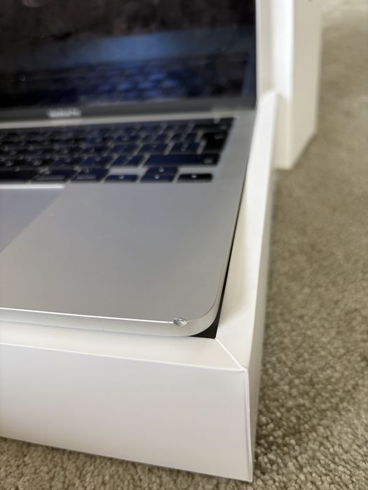 MacBook Pro 13” 2022