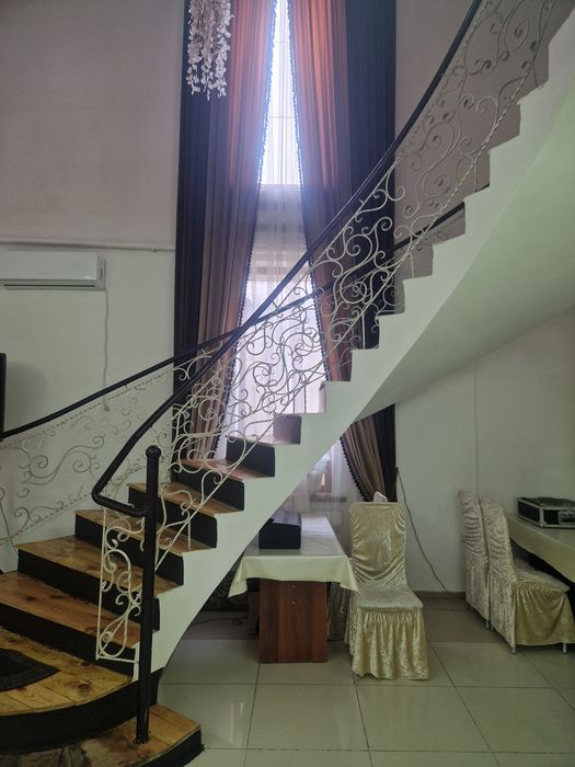 Изготовление бетонных лестниц