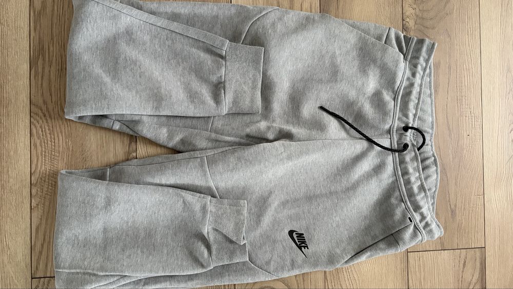 Pantaloni Trening Nike Tech