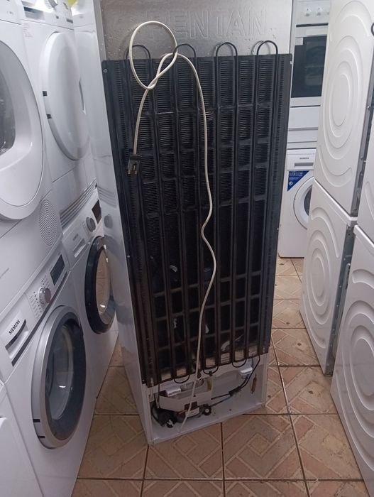 Комбиниран хладилник с фризер Миеле Miele с 2 години гаранция!