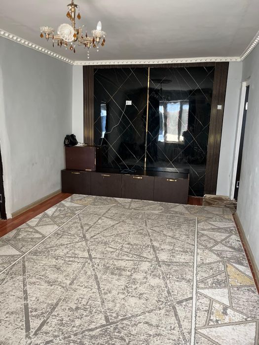 Продаю квартиру 2