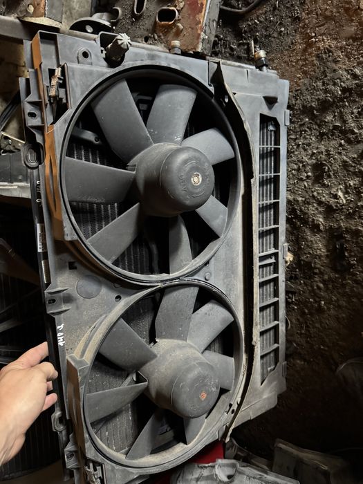 Радиатор кондционера,вентилятор кондиционера w140 3.2 япония