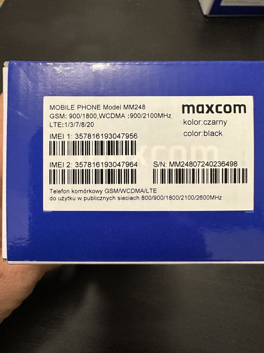 Vand telefon MAXCOM  MM248 Nou dual sim radio