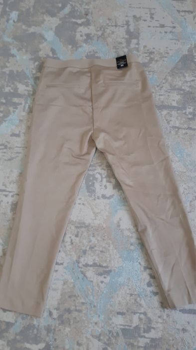 Своя цена7000НовыеDefacto 50 размер Сейчас дороже стоят покупали давно