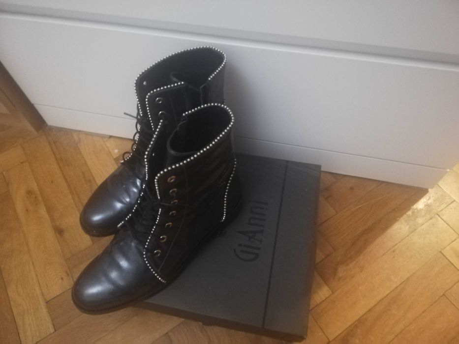 Боти Gianni  естествена кожа!