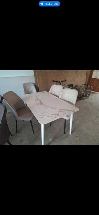 стулья, новые для кухни и для гостиной 6 штук