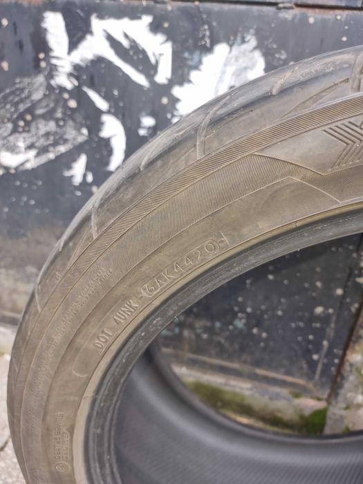 Гуми летни 275/40/19