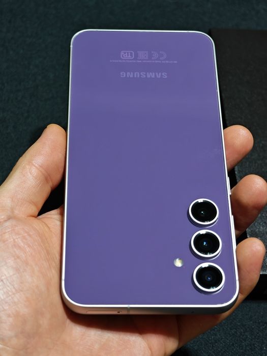 Samsung S23 FE 256 gb Ram 8 5G EAC