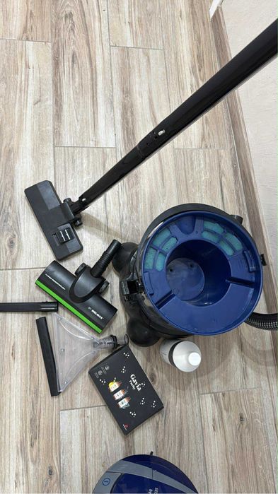 Перяща  прахосмукачка