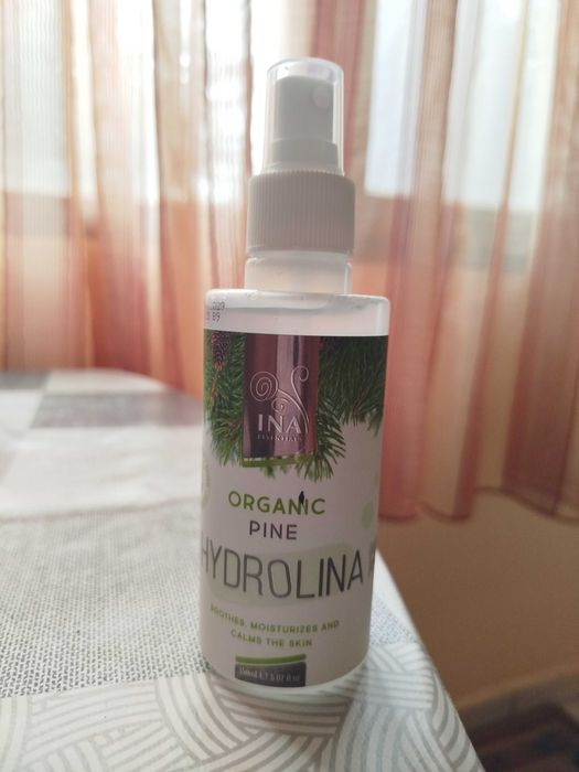 Био Вода от Бял бор - Innaessential Hydrolina - спрей за крака и неприятни миризми