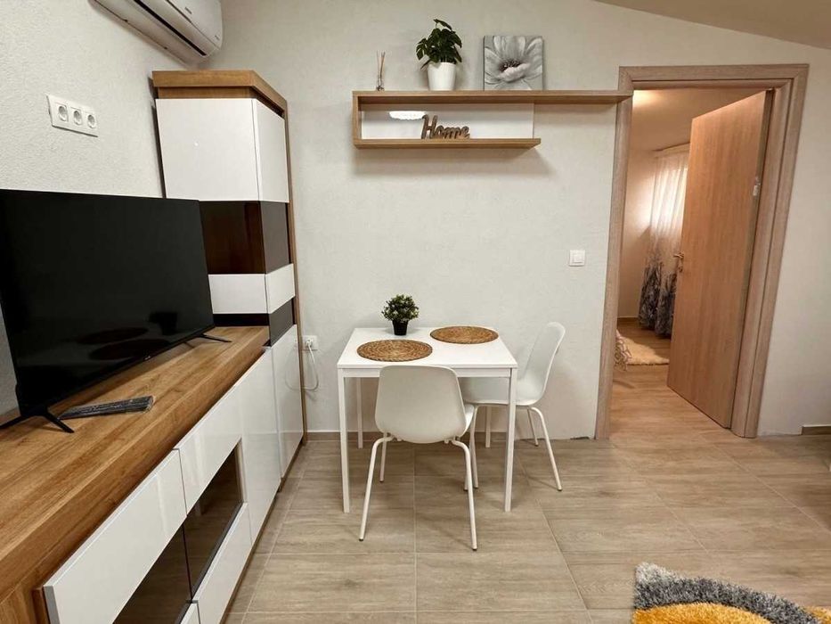 Дава се под наем Двустаен апартамент в София, Дървеница - 50 кв.м за 600 € - Снимка #2