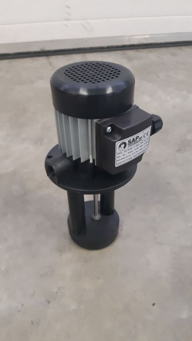 Pompa racire/recirculare apa/emulsie pentru mașini ustensile utilaje