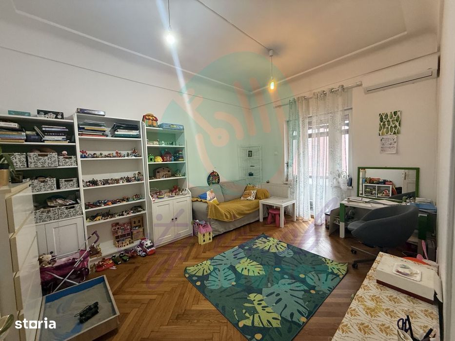 Spatiu, lumina si eleganta intr-un apartment interbelic